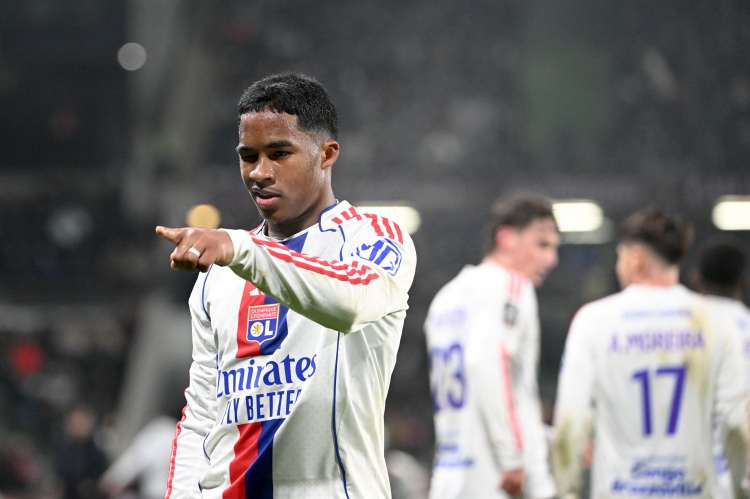 媒体人：青岛的内线实力被山东进一步拉开差距 球队只能依靠米奇